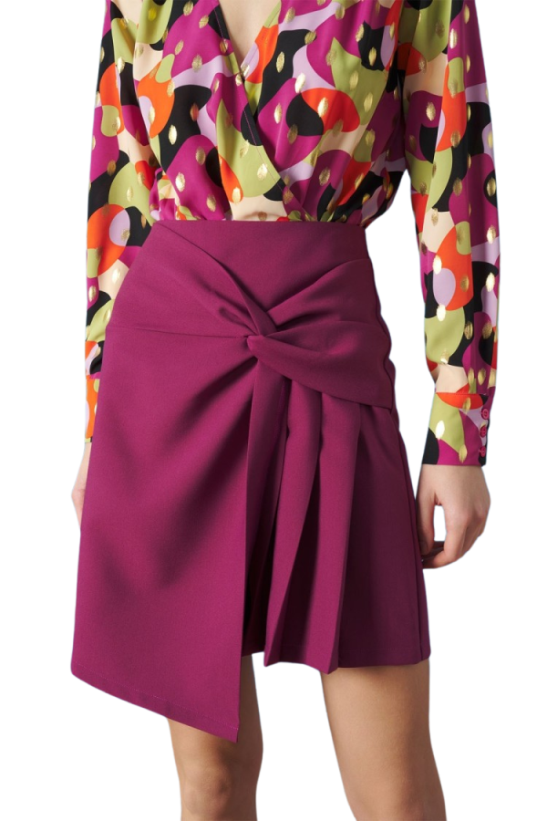 FALDA BATON