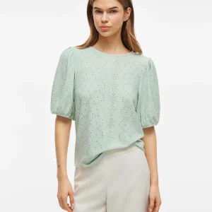 CAMISETA TROQUELADA VERDE