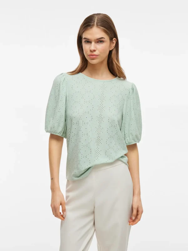 CAMISETA TROQUELADA VERDE